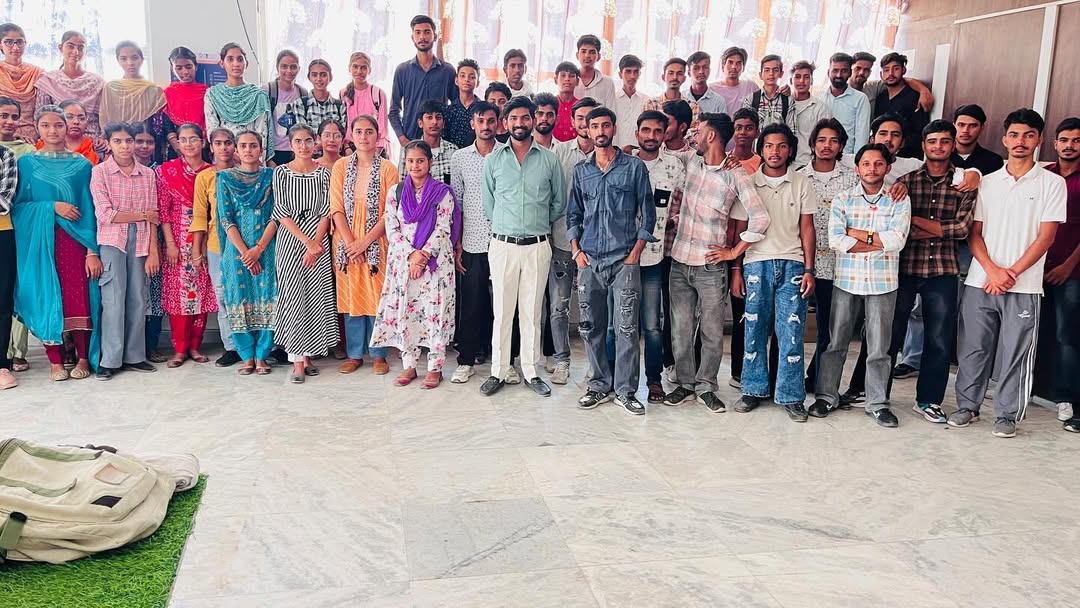 सीखेंगी बेटियां, बढ़ेगी बेटियां: 501 लड़कियों के लिए छात्रवृत्ति योजना